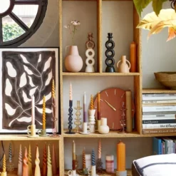 Mica Decorations Bougeoirs Bougeoir En Aluminium Violet Clair H18.5 -Bougeoirs Soldes Magasin bougeoir en aluminium violet clair h18 5 4