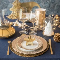 Maisons Du Monde Décorations à Poser De Noël Bougie De Noël Sapin Blanc Sous Cloche En Verre -Bougeoirs Soldes Magasin bougie de noel sapin blanc sous cloche en verre 1000 3 29 185677 3