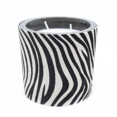 Maison Thuret Bougies Bougie En Peau De Vache Zébrée - 3 Mèches 8 Cm 4 Maison Thuret Bougies Bougie En Peau De Vache Zébrée - 3 Mèches 8 Cm – Image 2