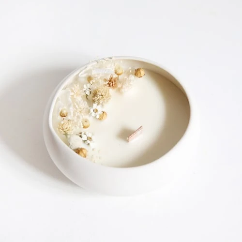 Origine Atelier Floral Bougies Bougie Fleurie Cire De Soja Et Fleurs Séchées Galet Douceur 3 Origine Atelier Floral Bougies Bougie Fleurie Cire De Soja Et Fleurs Séchées Galet Douceur