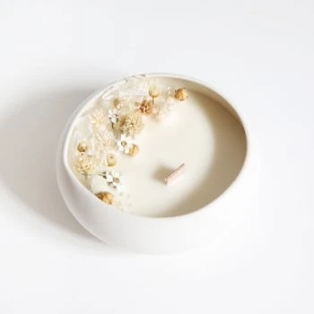 Origine Atelier Floral Bougies Bougie Fleurie Cire De Soja Et Fleurs Séchées Galet Tendresse 7 Origine Atelier Floral Bougies Bougie Fleurie Cire De Soja Et Fleurs Séchées Galet Tendresse – Image 5