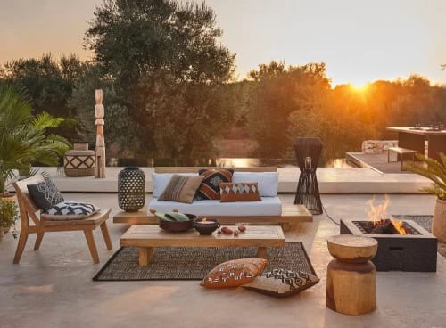 Maisons Du Monde Bougies Bougie Parfumée En Céramique Noire Motifs Graphiques Blancs, 1000g 5 Maisons Du Monde Bougies Bougie Parfumée En Céramique Noire Motifs Graphiques Blancs, 1000g – Image 3