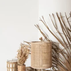 Maisons Du Monde Bougies Bougie Parfumée En Verre Et Osier, 370g -Bougeoirs Soldes Magasin bougie parfumee en verre et osier 370g 1000 15 35 214096 4