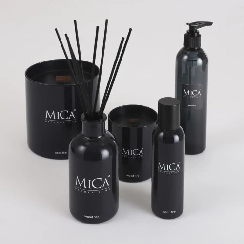 Mica Decorations Bougies Bougie Parfumée En Verre Noir 5 Mica Decorations Bougies Bougie Parfumée En Verre Noir – Image 3