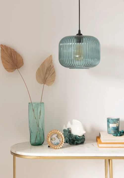 Maisons Du Monde Bougies Bougie Parfumée En Verre Vert Et Doré, 210g 4 Maisons Du Monde Bougies Bougie Parfumée En Verre Vert Et Doré, 210g – Image 2