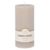 Maisons Du Monde Bougies Bougie Striée Parfumée Taupe H15, 500g -Bougeoirs Soldes Magasin bougie striee parfumee taupe h15 500g 1000 15 20 221338 1
