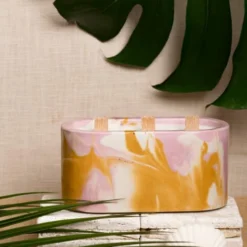 Junny Bougies Bougie Xxl Tie&dye En Béton Rose Et Jaune Parfum Fleur De Coton -Bougeoirs Soldes Magasin bougie xxl tie dye en beton rose et jaune parfum fleur de coton 1