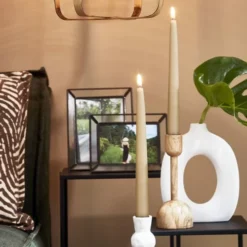 Mica Decorations Lot De 8 Bougies Longue Brun Clair 8 Mica Decorations Lot De 8 Bougies Longue Brun Clair -Bougeoirs Soldes Magasin lot de 8 bougies longue brun clair 1